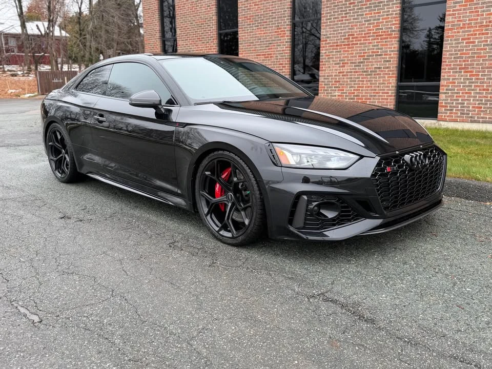 2025 Audi RS5 - Image 8 of 17