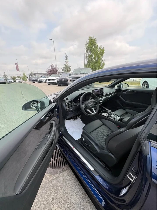 2025 Audi RS5 - Image 13 of 14