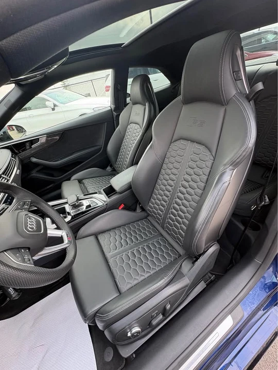 2025 Audi RS5 - Image 12 of 14