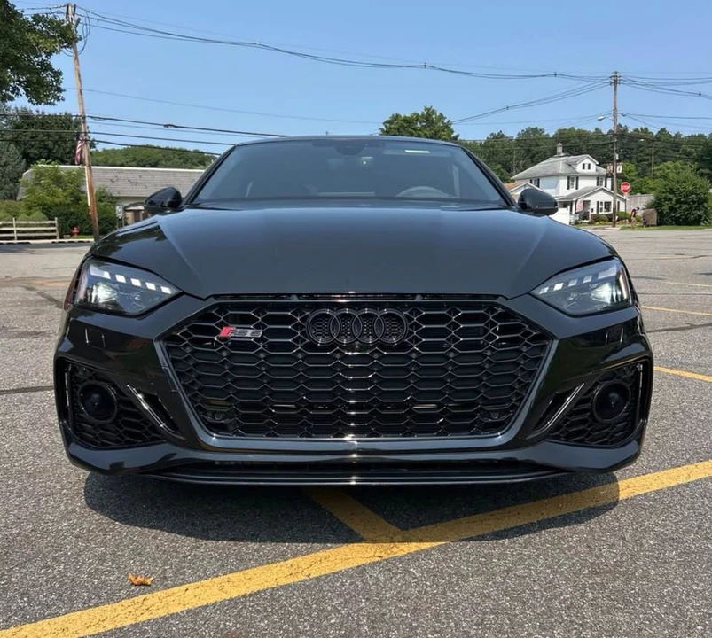 2025 Audi RS5 - Image 8 of 18