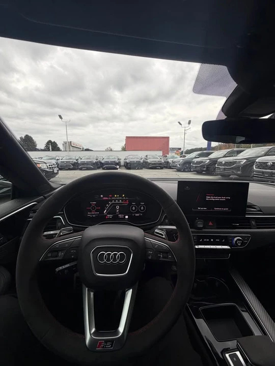 2025 Audi RS5 - Image 8 of 11