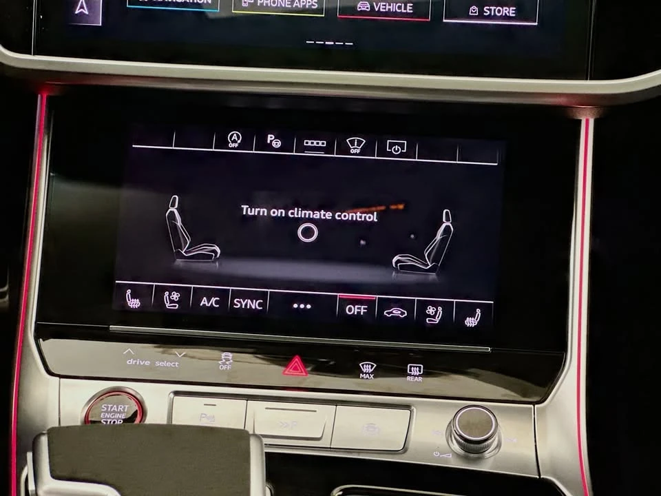 2025 Audi C8 RS6 - Image 13 of 20