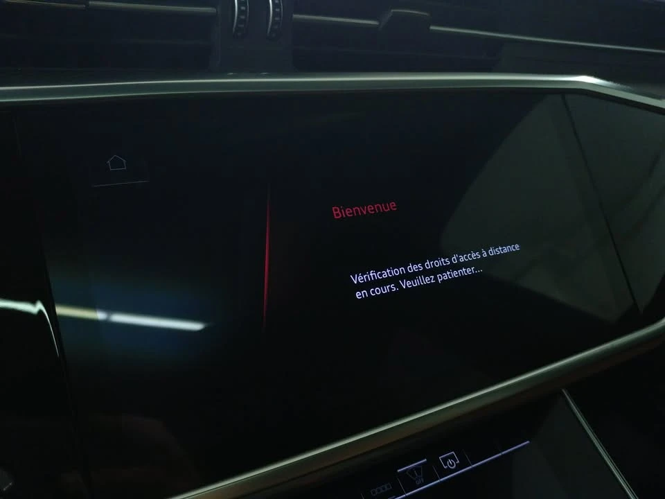 2025 Audi C8 RS6 - Image 14 of 20