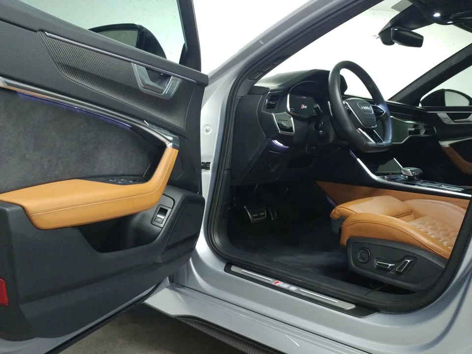 2025 Audi C8 RS6 - Image 11 of 20