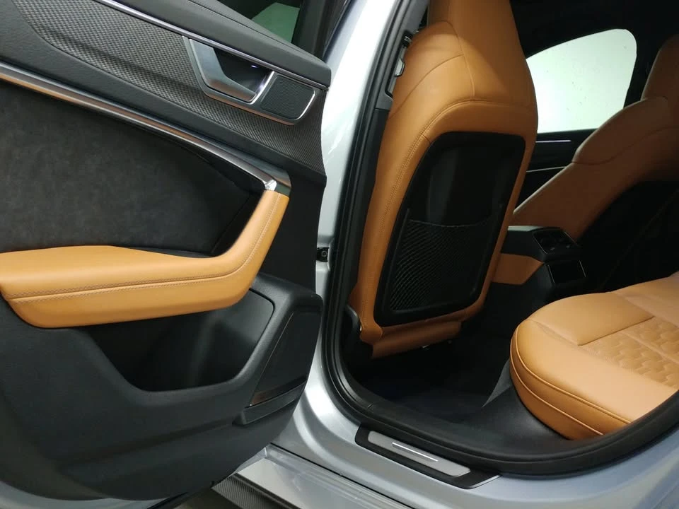 2025 Audi C8 RS6 - Image 9 of 20