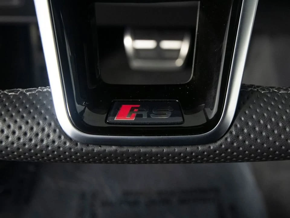 2025 Audi C8 RS6 - Image 17 of 19