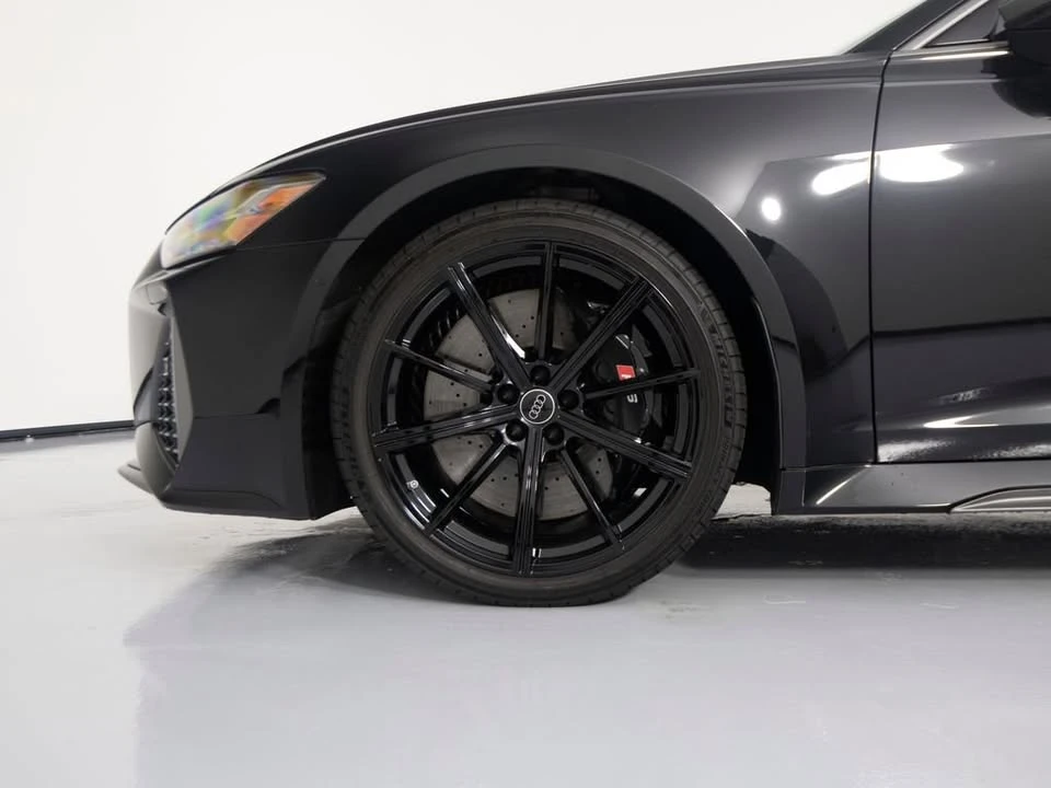 2025 Audi C8 RS6 - Image 9 of 19