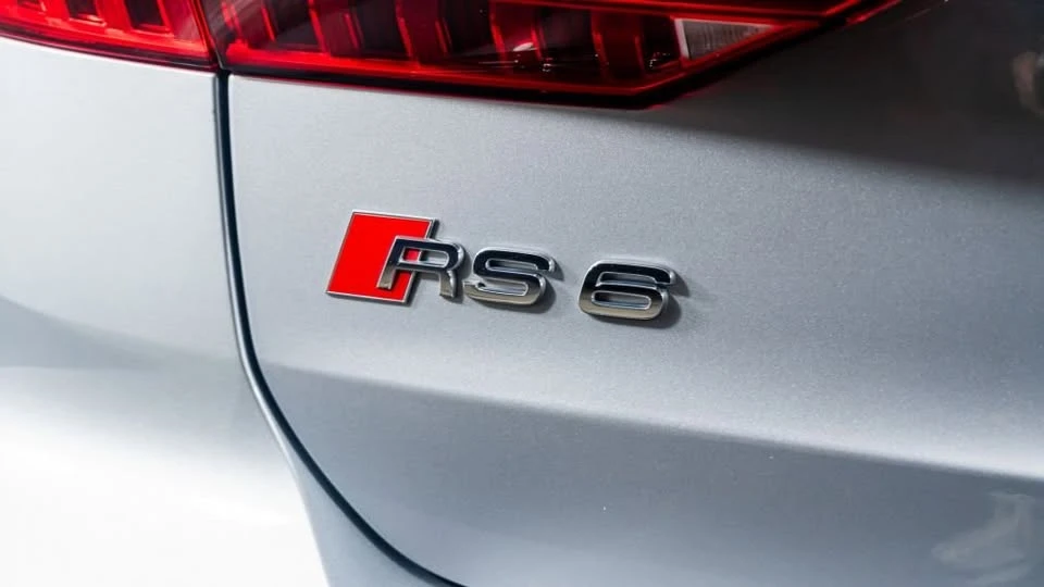 2025 Audi C8 RS6 - Image 6 of 20