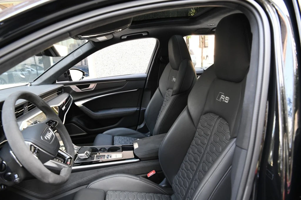 2025 Audi C8 RS6 - Image 9 of 12