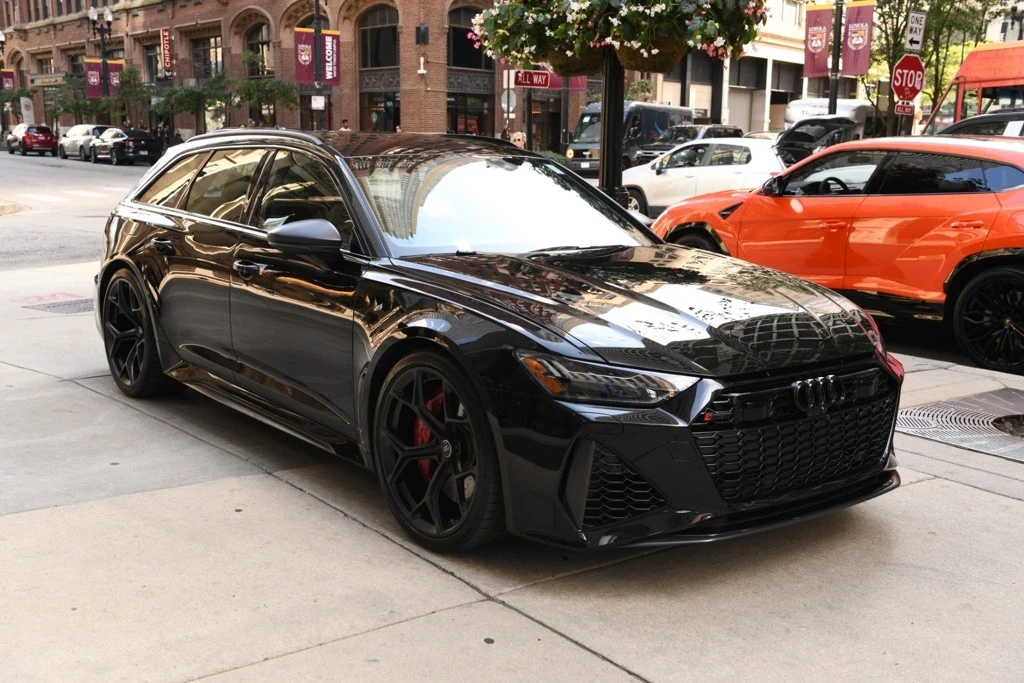 2025 Audi C8 RS6 - Image 3 of 12