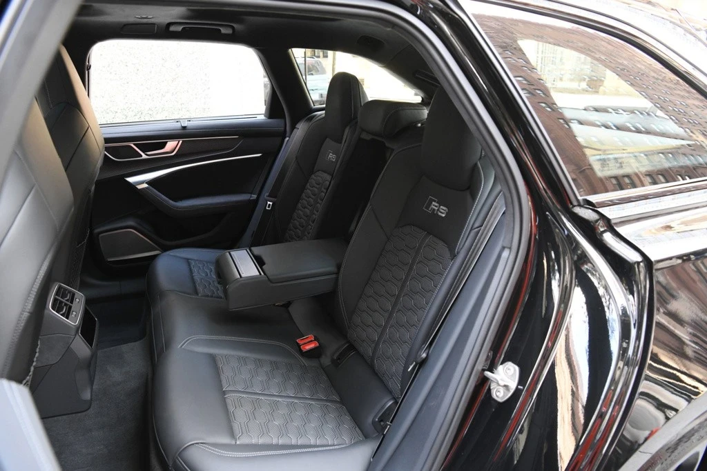 2025 Audi C8 RS6 - Image 12 of 12