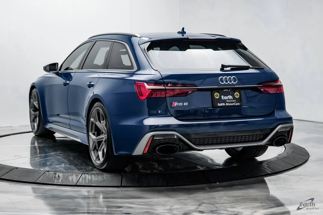 2025 Audi C8 RS6 - Image 9 of 12