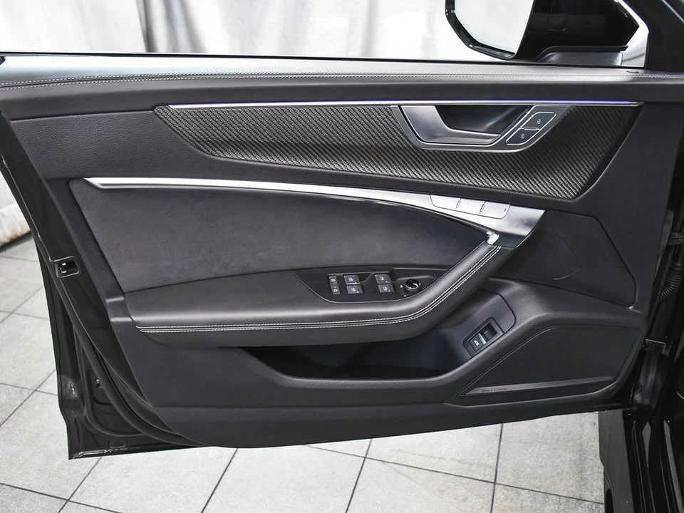 2025 Audi C8 RS6 - Image 9 of 20