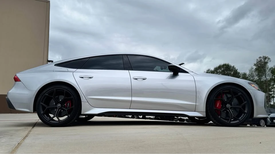 2025 Audi C8 RS7 - Image 8 of 9