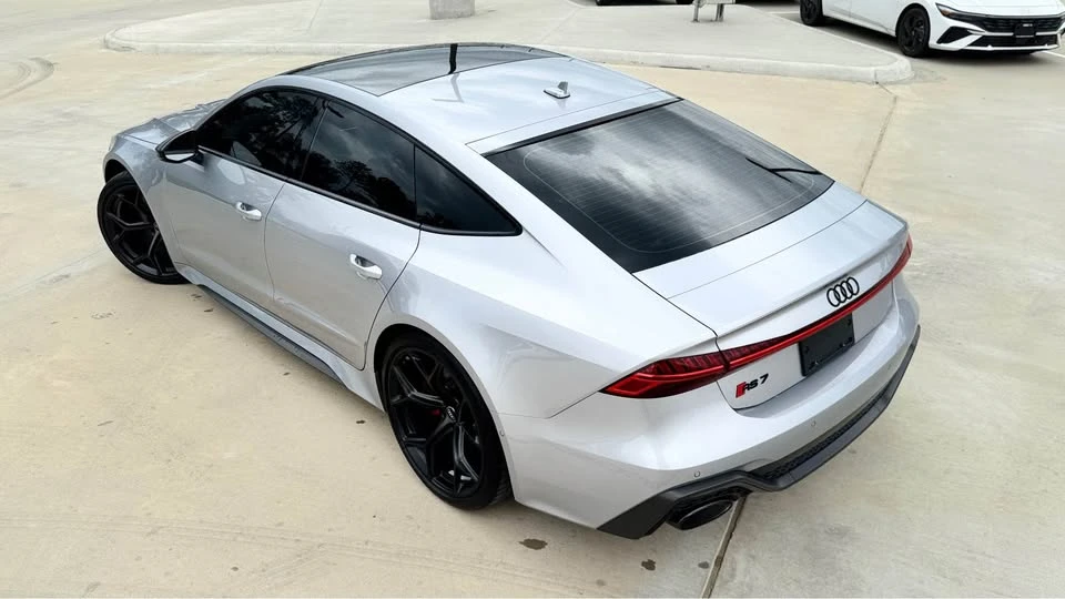 2025 Audi C8 RS7 - Image 4 of 9