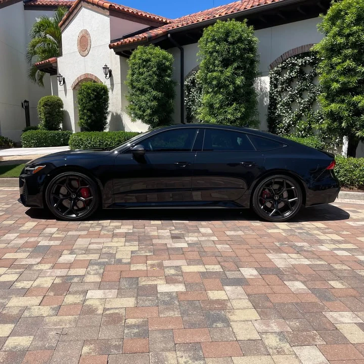 2025 Audi C8 RS7 - Image 4 of 7