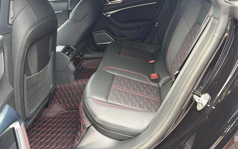 2025 Audi C8 RS7 - Image 10 of 14