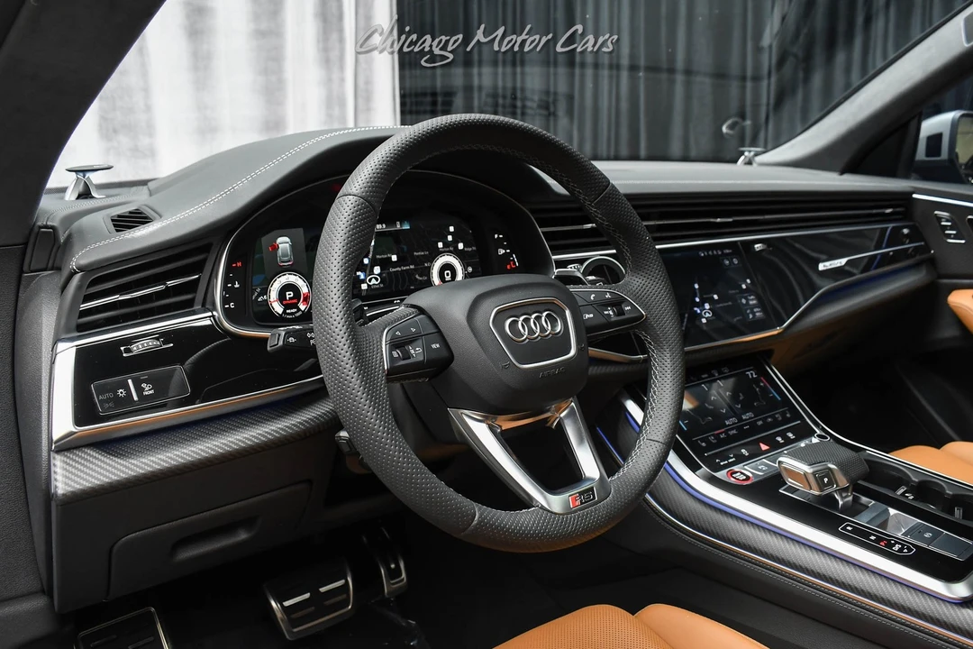 2025 Audi RS Q8 - Image 8 of 12