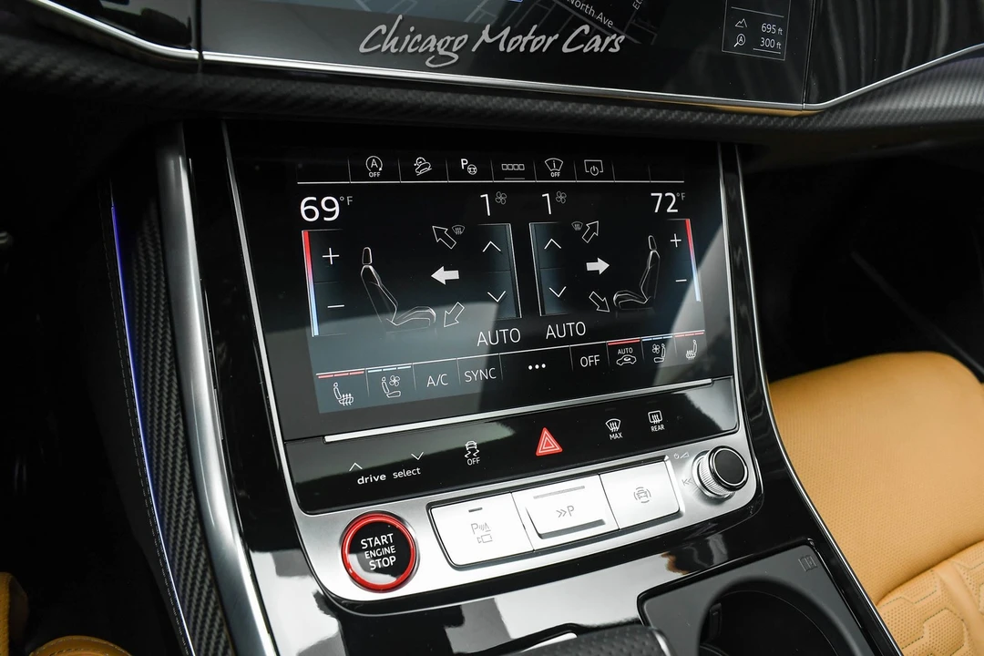 2025 Audi RS Q8 - Image 16 of 21