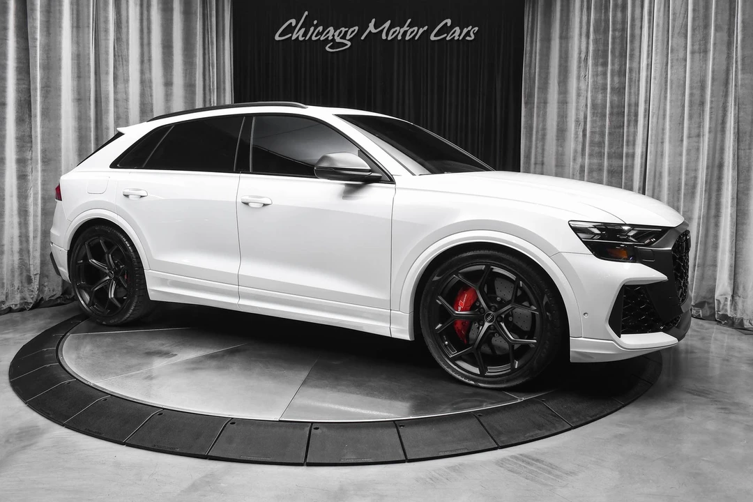 2025 Audi RS Q8 - Image 6 of 21