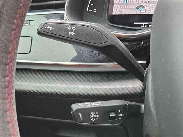 2025 Audi RS Q8 Performance - Image 15 of 19