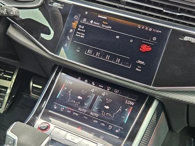 2025 Audi RS Q8 Performance - Image 18 of 19
