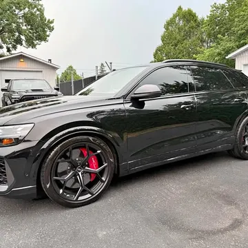 2025 Audi RS Q8 Performance