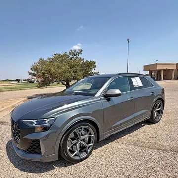 2025 Audi RS Q8 Performance
