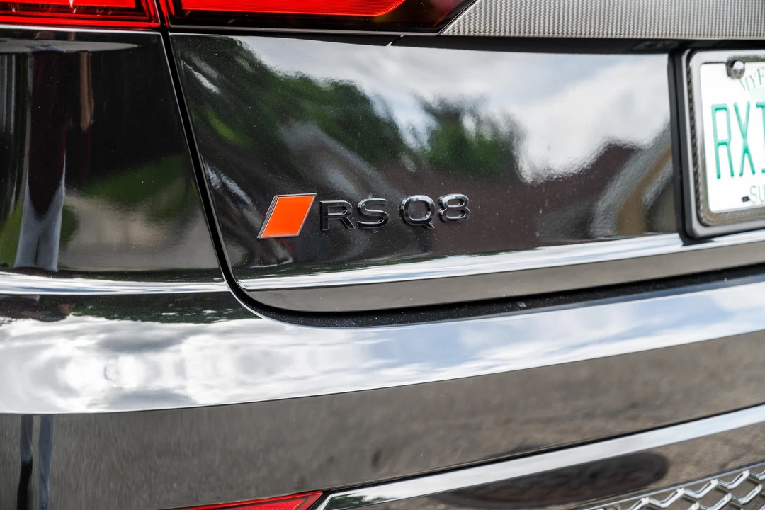 2025 Audi RS Q8 Performance - Image 31 of 31