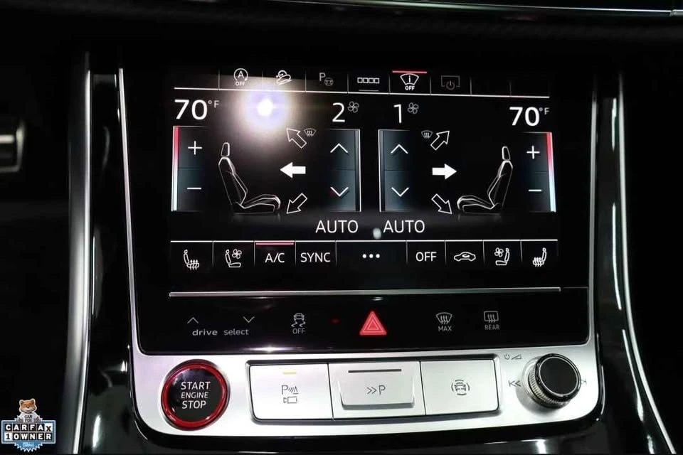 2025 Audi RS Q8 Performance - Image 12 of 14