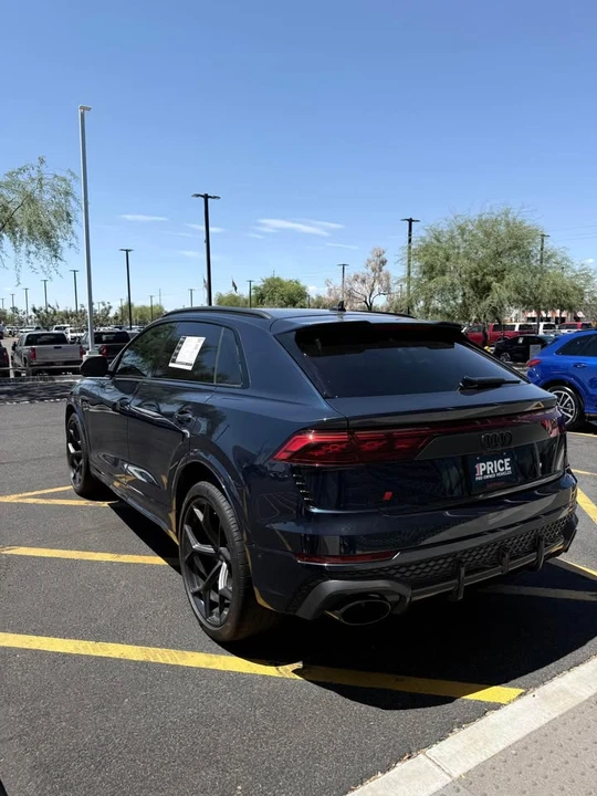 2025 Audi RS Q8 - Image 2 of 14