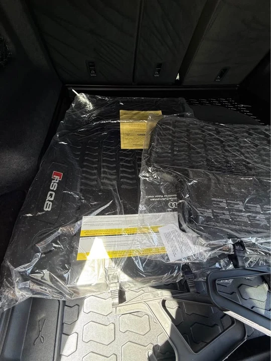 2025 Audi RS Q8 - Image 9 of 14