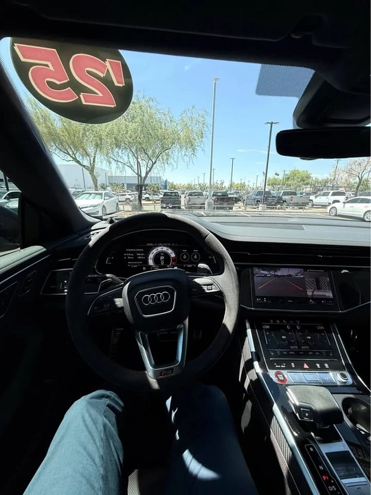 2025 Audi RS Q8 - Image 6 of 14
