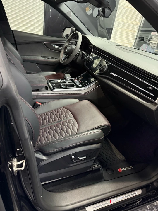 2025 Audi RS Q8 - Image 21 of 21