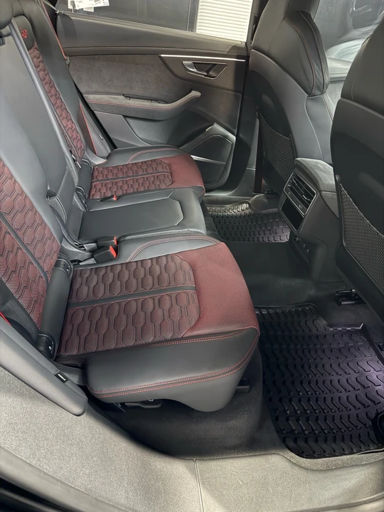 2025 Audi RS Q8 - Image 20 of 21