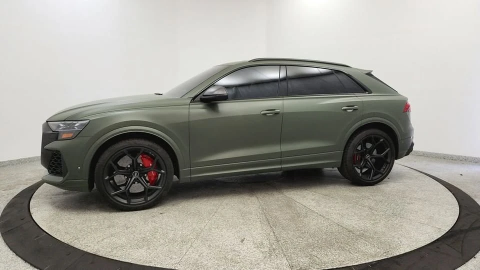 2025 Audi RS Q8 Performance - Image 2 of 8