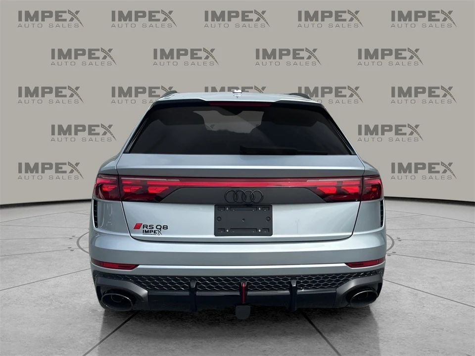 2025 Audi RS Q8 Performance - Image 4 of 12