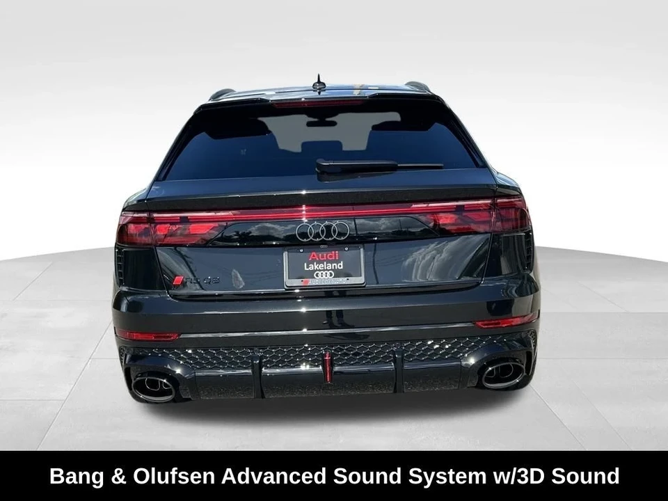 2025 Audi RS Q8 Performance - Image 5 of 12