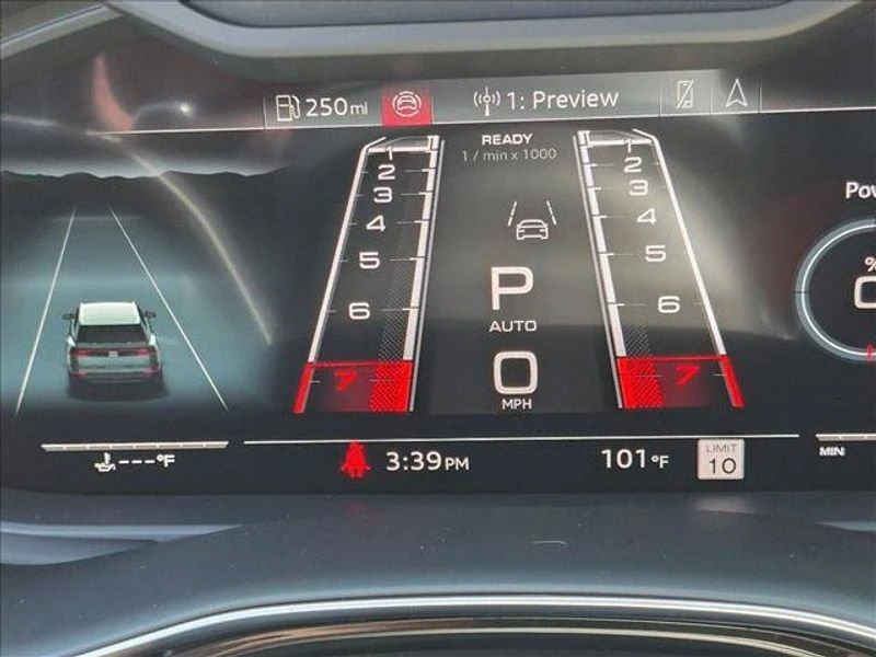 2025 Audi RS Q8 Performance - Image 5 of 20