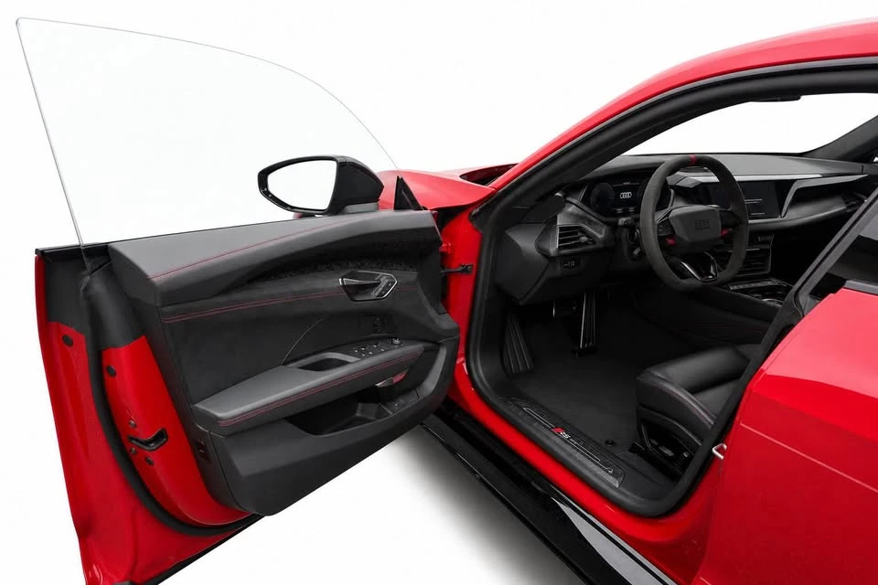 2025 Audi RS e-tron GT - Image 8 of 9