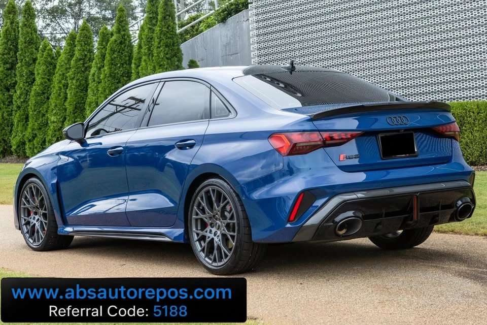 2025 Audi 8Y RS3 - Image 5 of 7