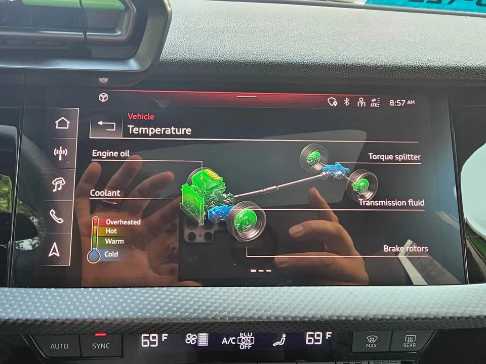 2025 Audi 8Y RS3 - Image 19 of 20