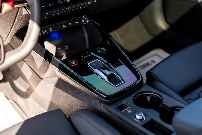 2025 Audi 8Y RS3 - Image 14 of 21