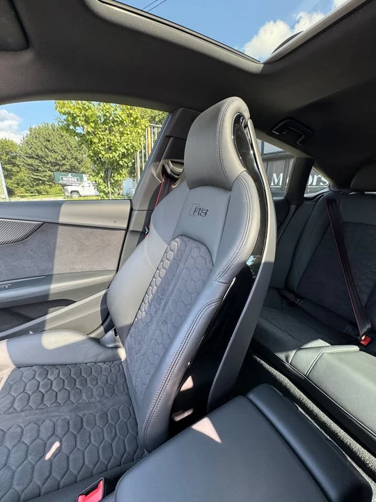 2025 Audi RS5 - Image 11 of 14