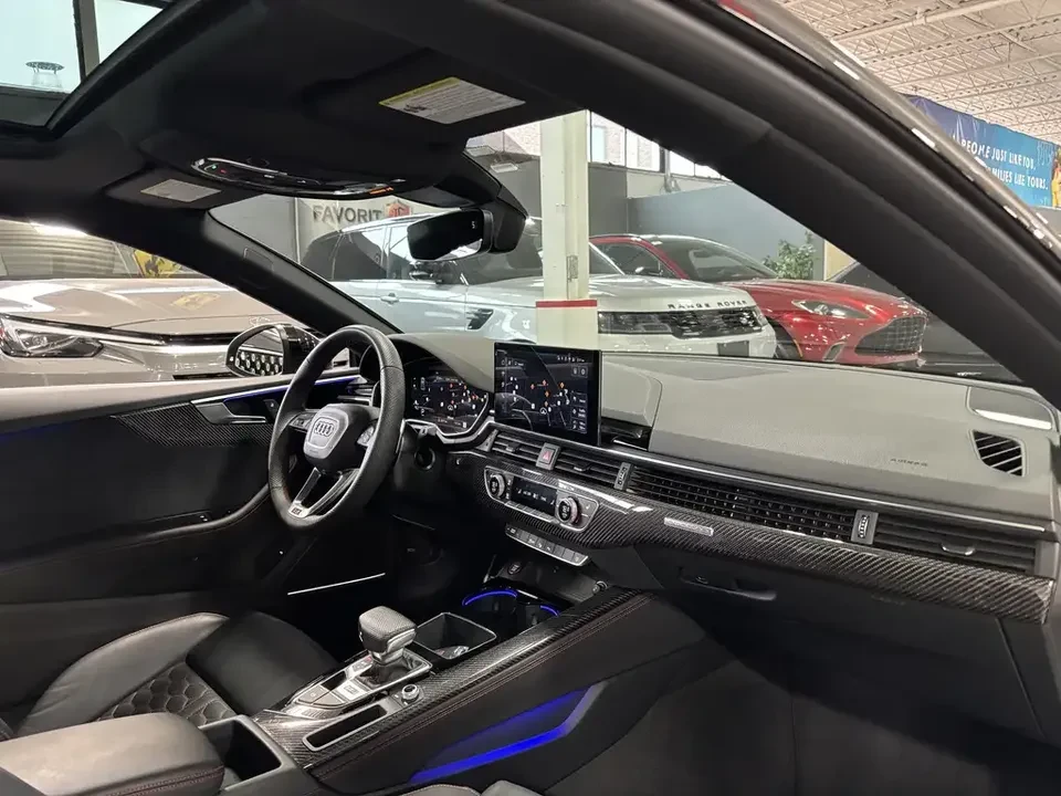 2025 Audi RS5 - Image 15 of 20