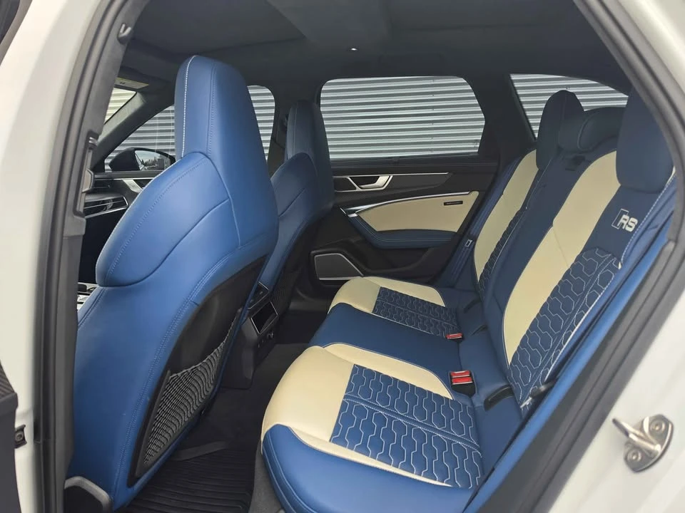 2025 Audi C8 RS6 - Image 9 of 17