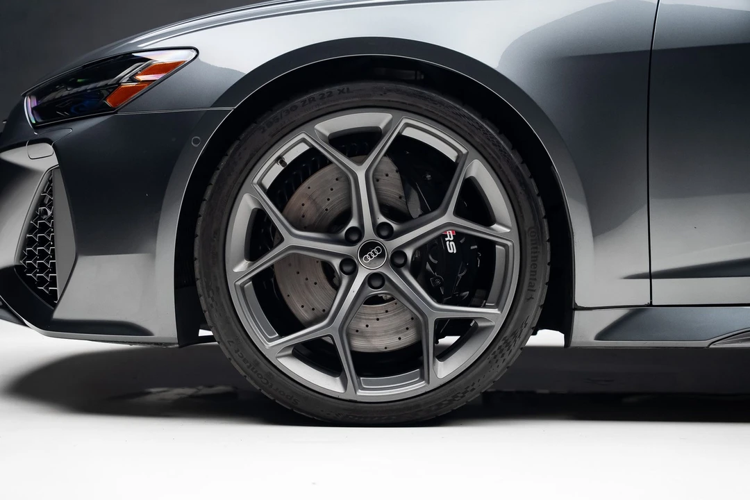 2025 Audi C8 RS6 - Image 20 of 31