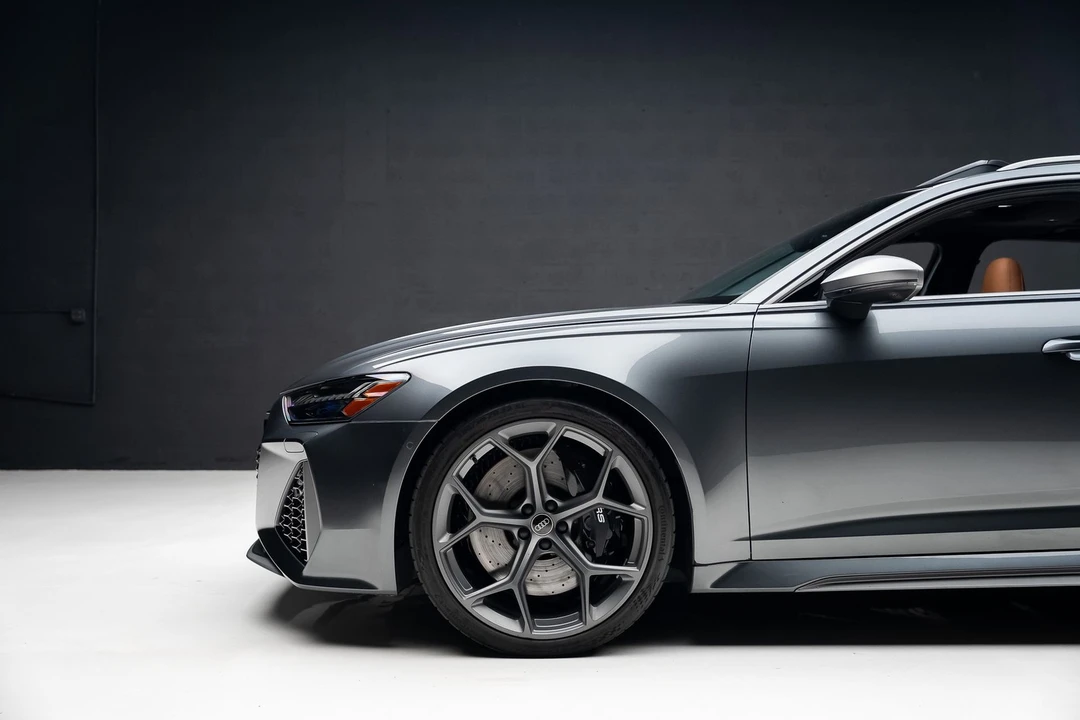 2025 Audi C8 RS6 - Image 19 of 31