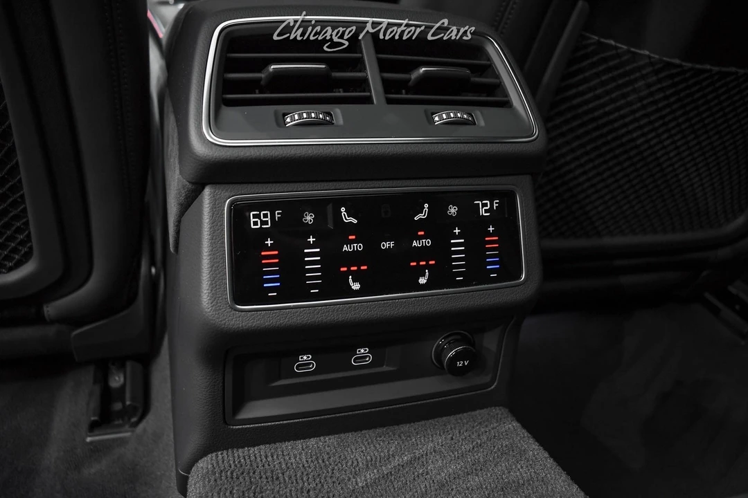 2025 Audi C8 RS6 - Image 30 of 31