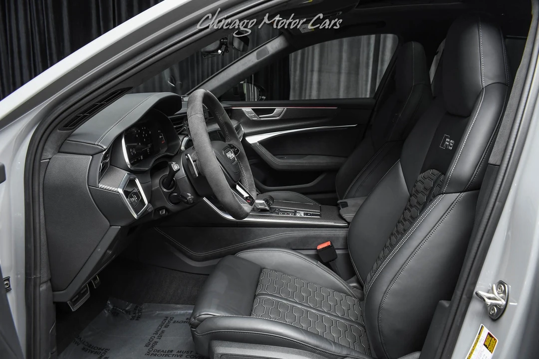 2025 Audi C8 RS6 - Image 24 of 31